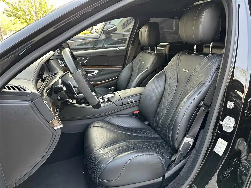 Mercedes-Benz S-Class AMG 2015 — фото 12