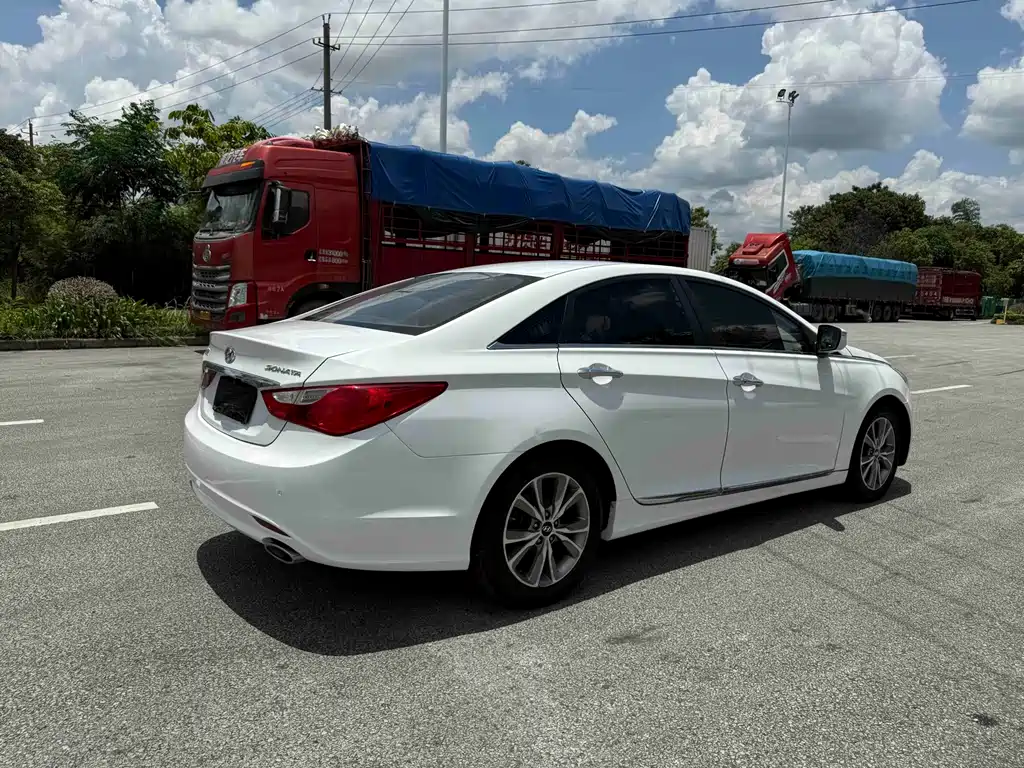 Hyundai Sonata 2016 — фото 4
