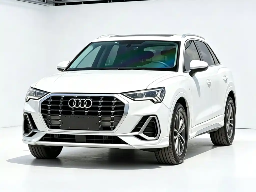 Audi Q3 2021 — фото 2