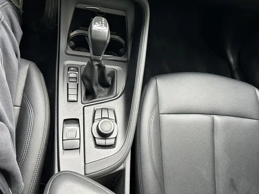 BMW X1 2018 — фото 17