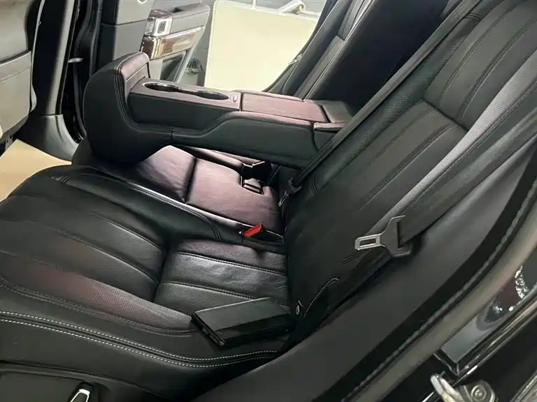 Land Rover Range Rover 2013 — фото 18