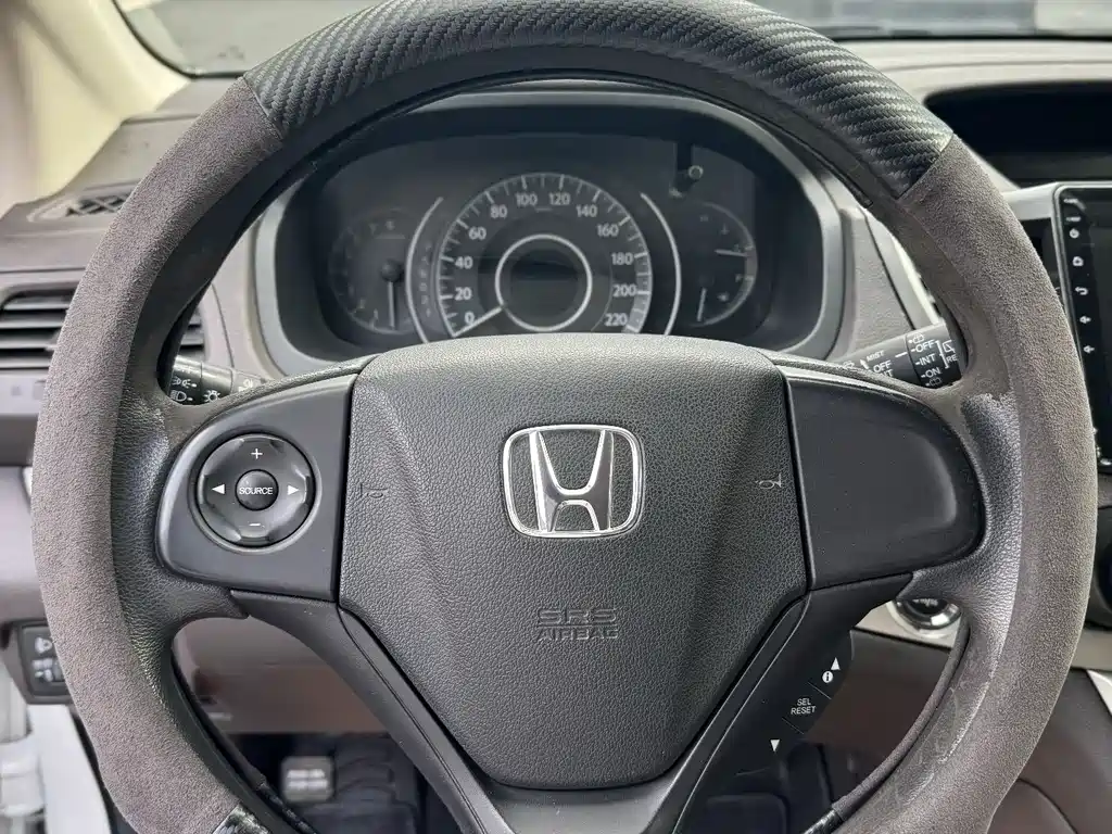 Honda CR-V 2015 — фото 12