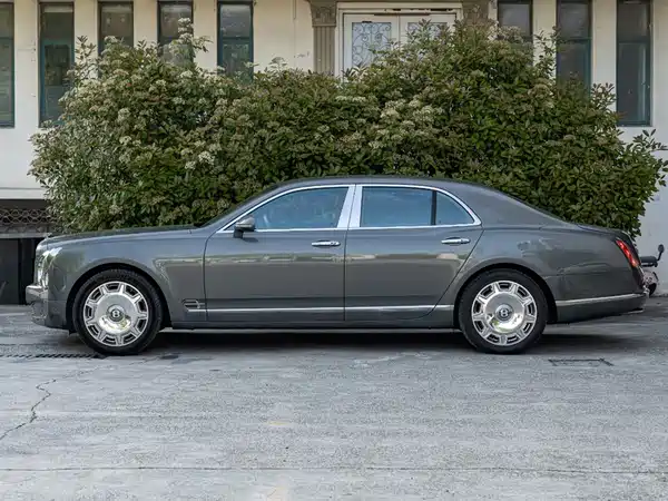 Bentley Mulsanne 2011