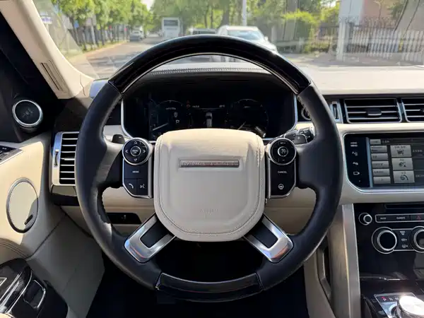 Land Rover Range Rover 2015