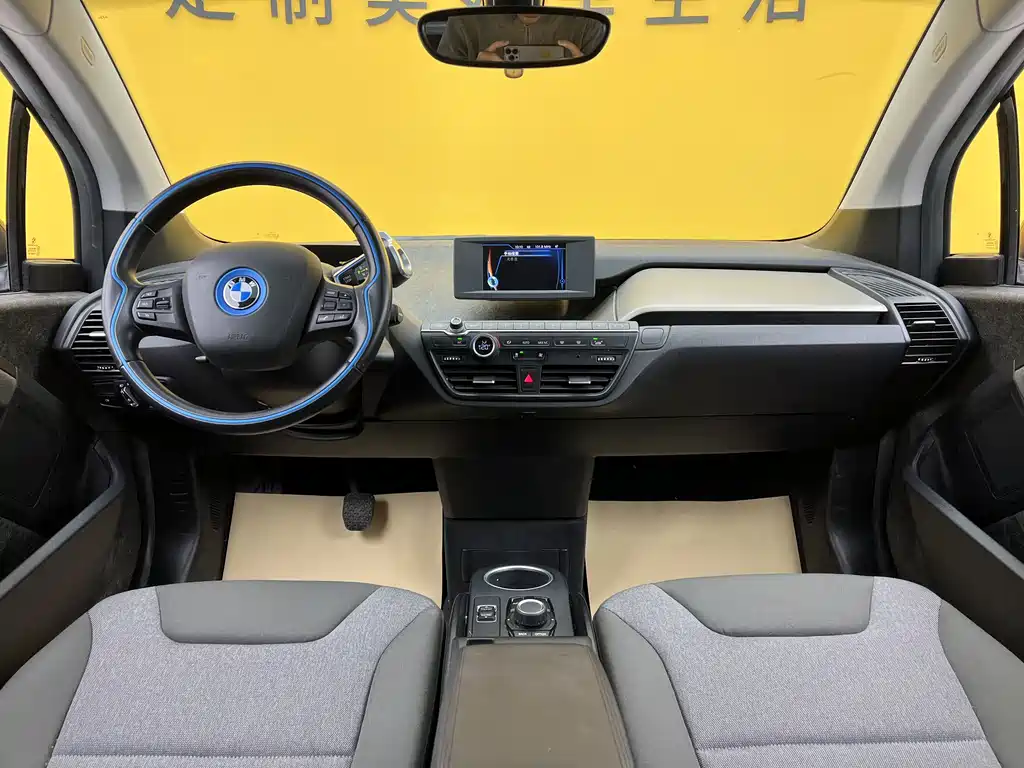 BMW i3 2017 — фото 10