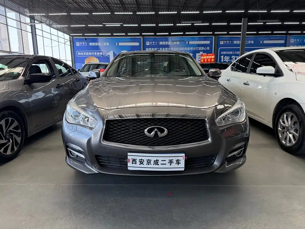 Infiniti Q50L 2017 — фото 2