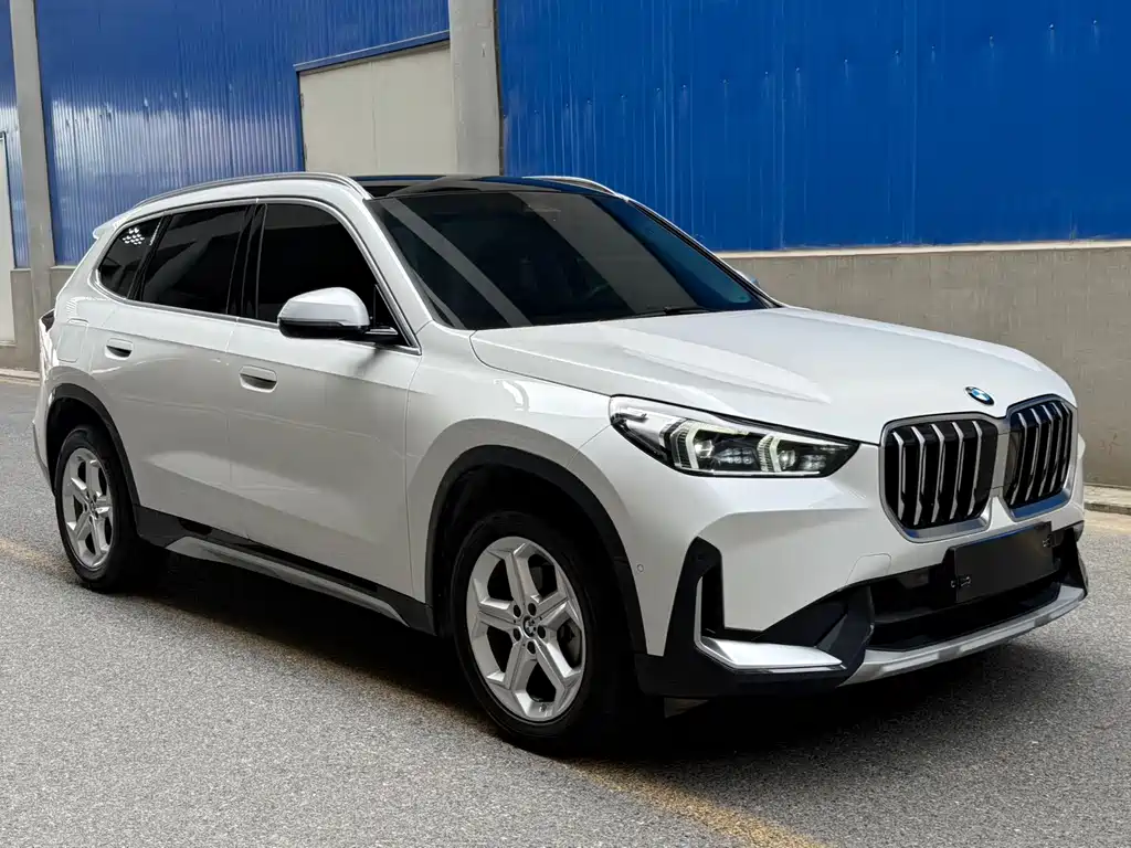 BMW X1 2024 — фото 3