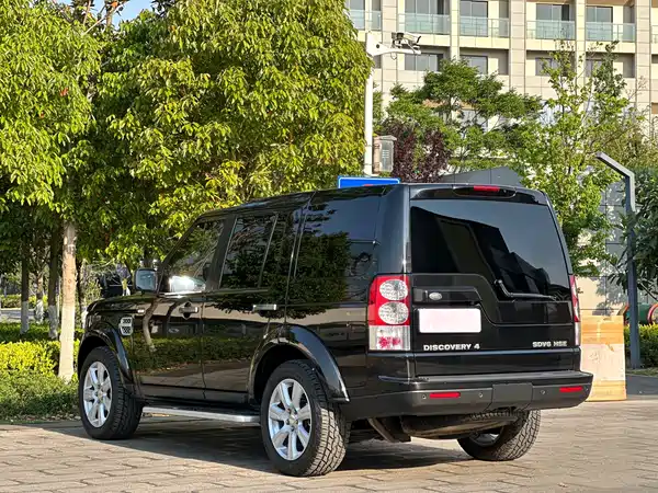 Land Rover Discovery 2012