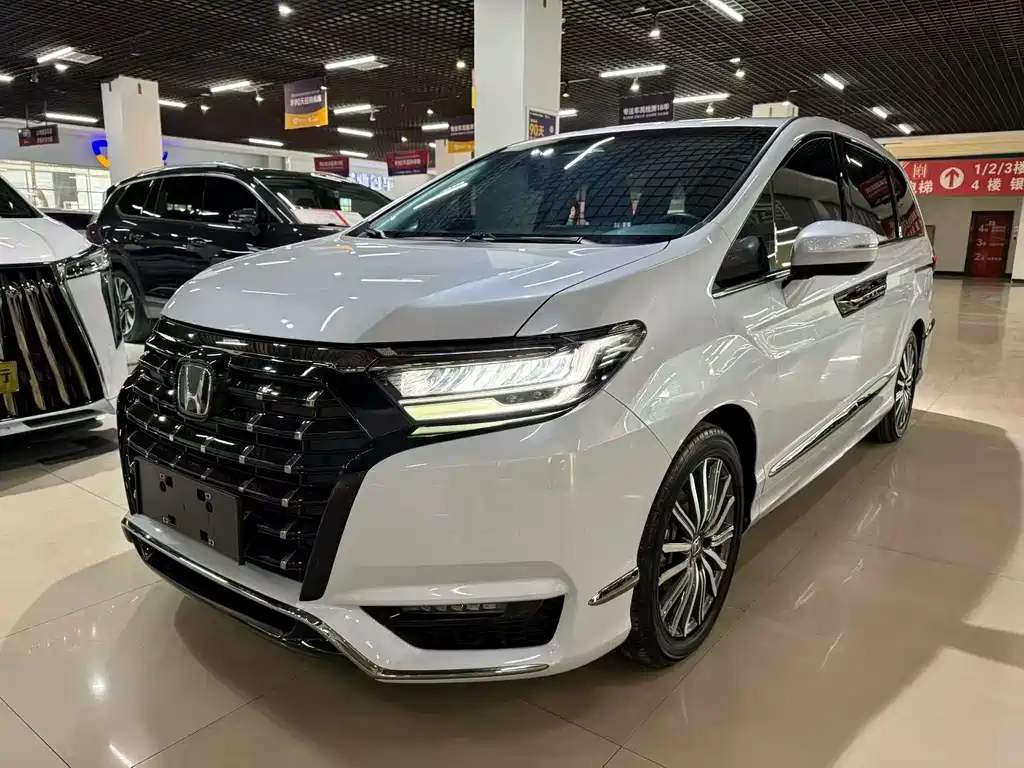 Honda Elysion 2025