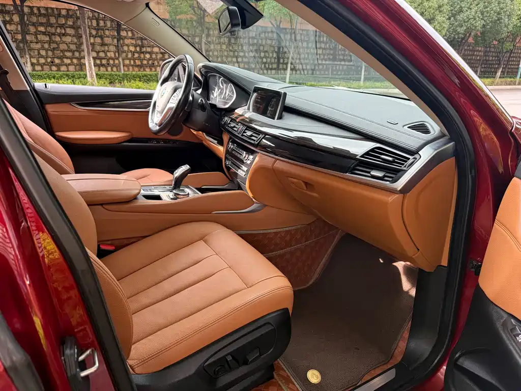 BMW X6 2015 — фото 19
