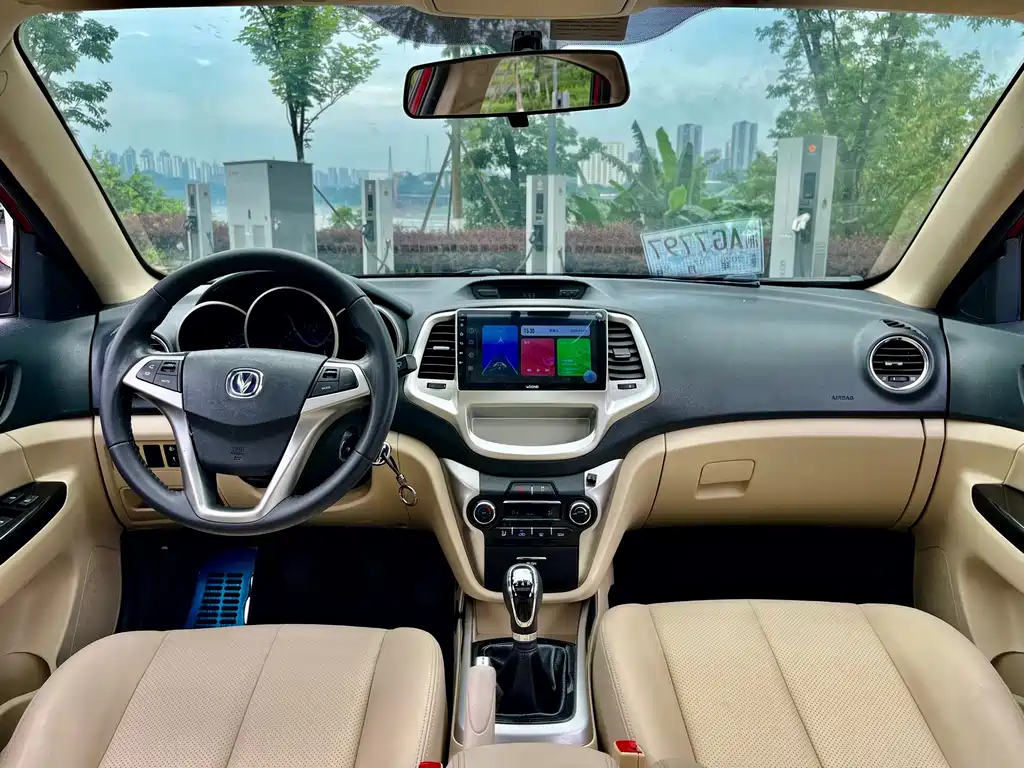 Changan Eado 2016 — фото 19