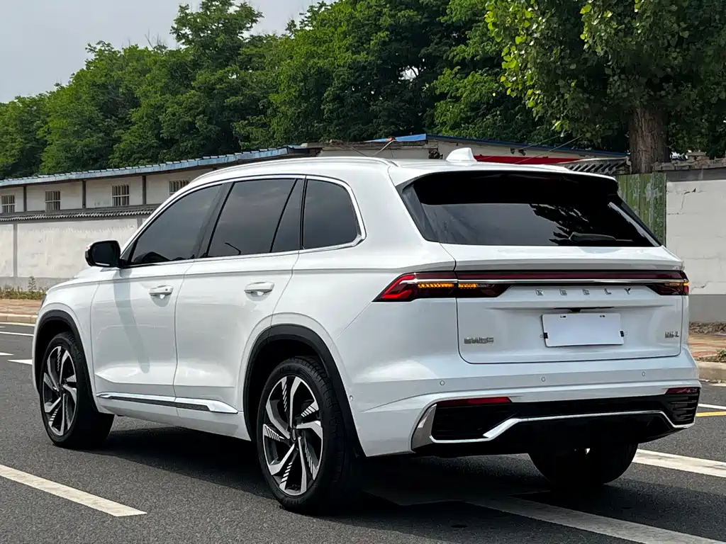 Geely Xingyue L 2022 — фото 6
