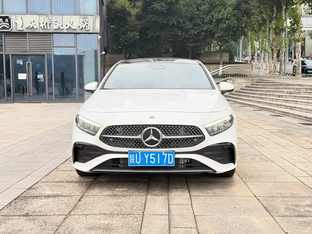 Mercedes-Benz A-Class 2023 — фото 2