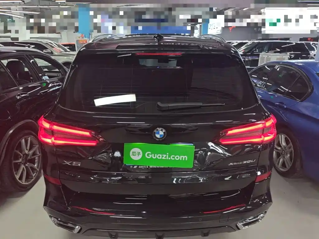 BMW X5 2023