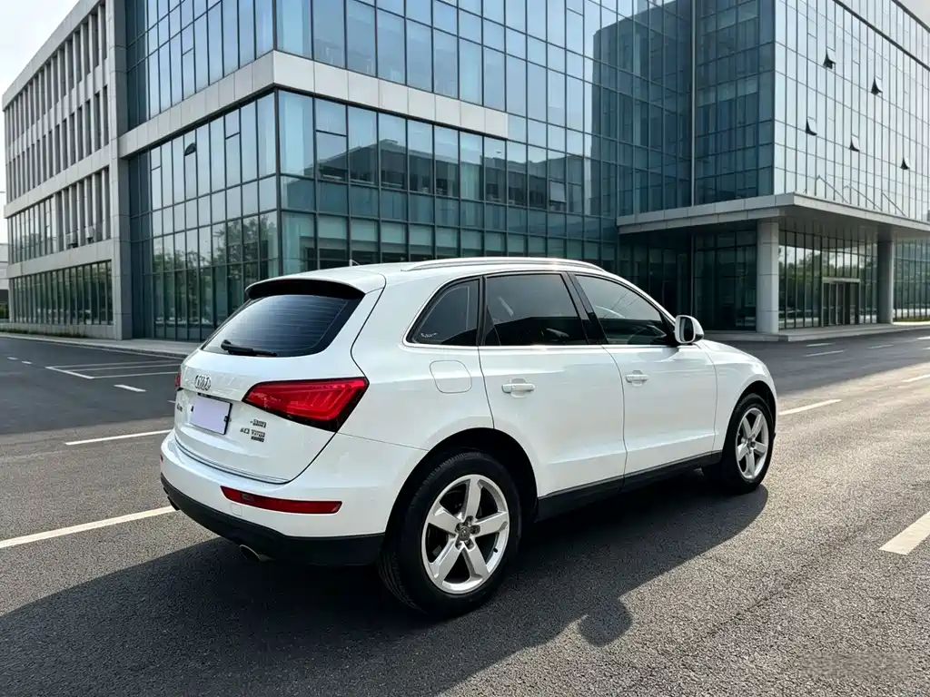 Audi Q5 2017 — фото 4