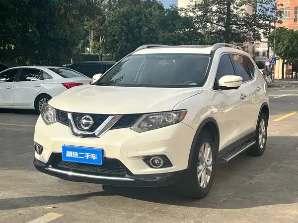 Nissan X-Trail 2014