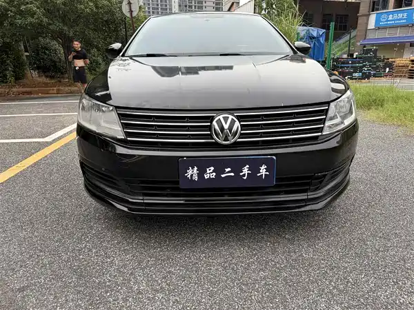 Volkswagen Lavida 2015