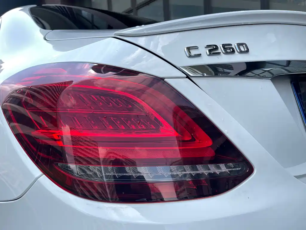 Mercedes-Benz C-Class 2020 — фото 17