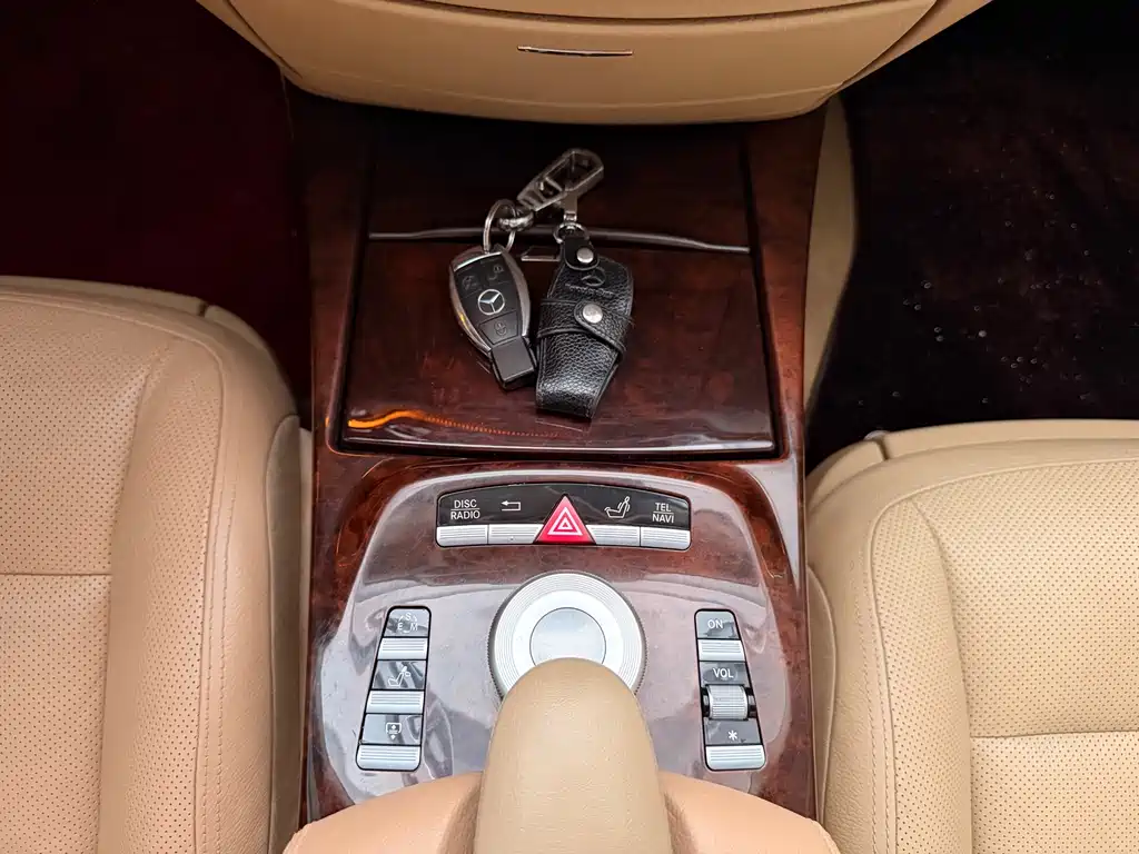 Mercedes-Benz S-Class 2011 — фото 13