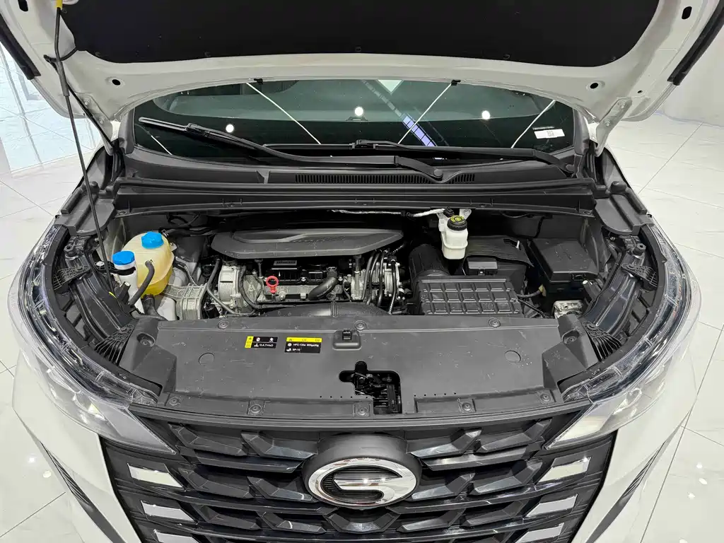GAC Motor Trumpchi M6 2022 — фото 19