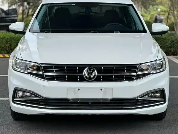 Volkswagen Bora 2021