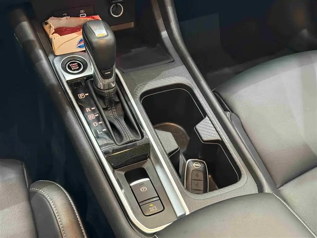 Nissan Sylphy 2024 — фото 13