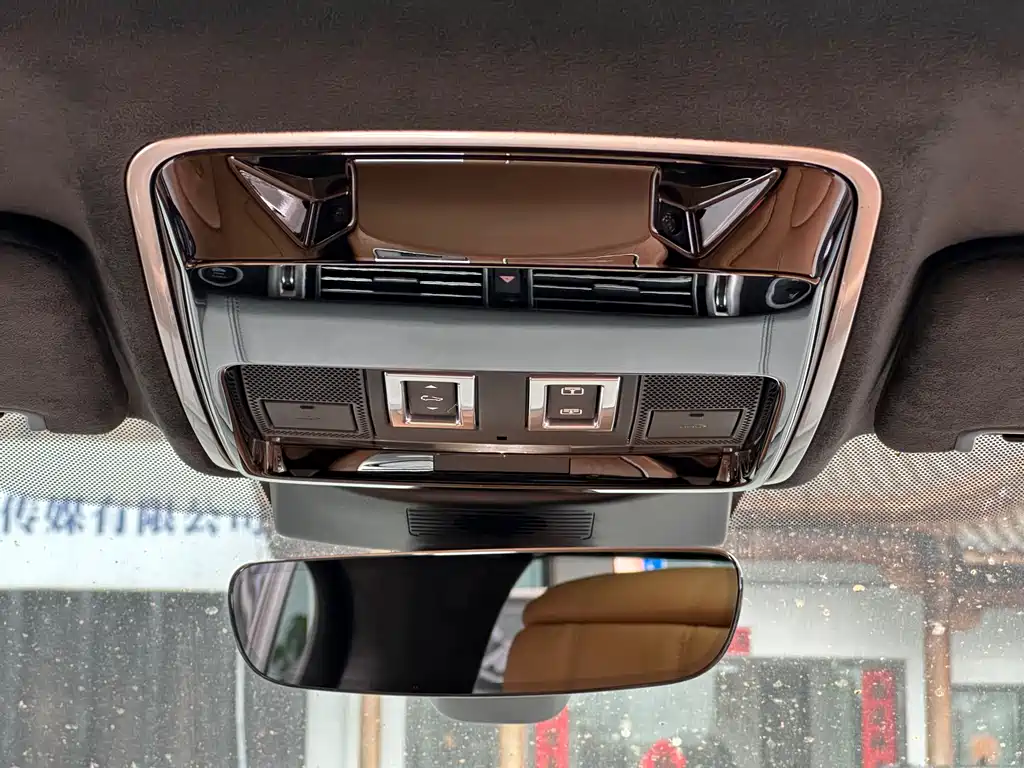 Land Rover Range Rover 2018 — фото 9