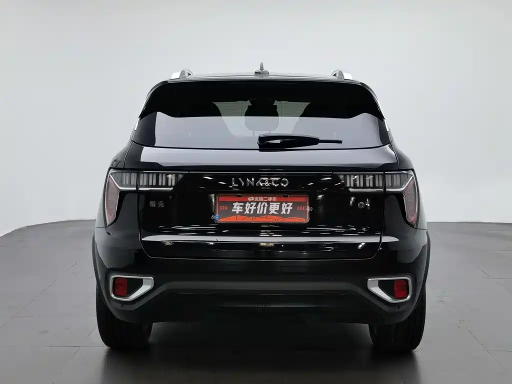 Lynk & Co 01 2018