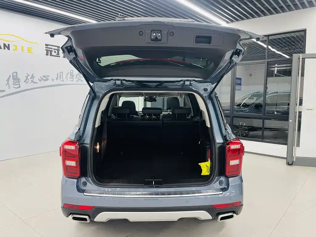 GAC Motor Trumpchi GS8 2019 — фото 15