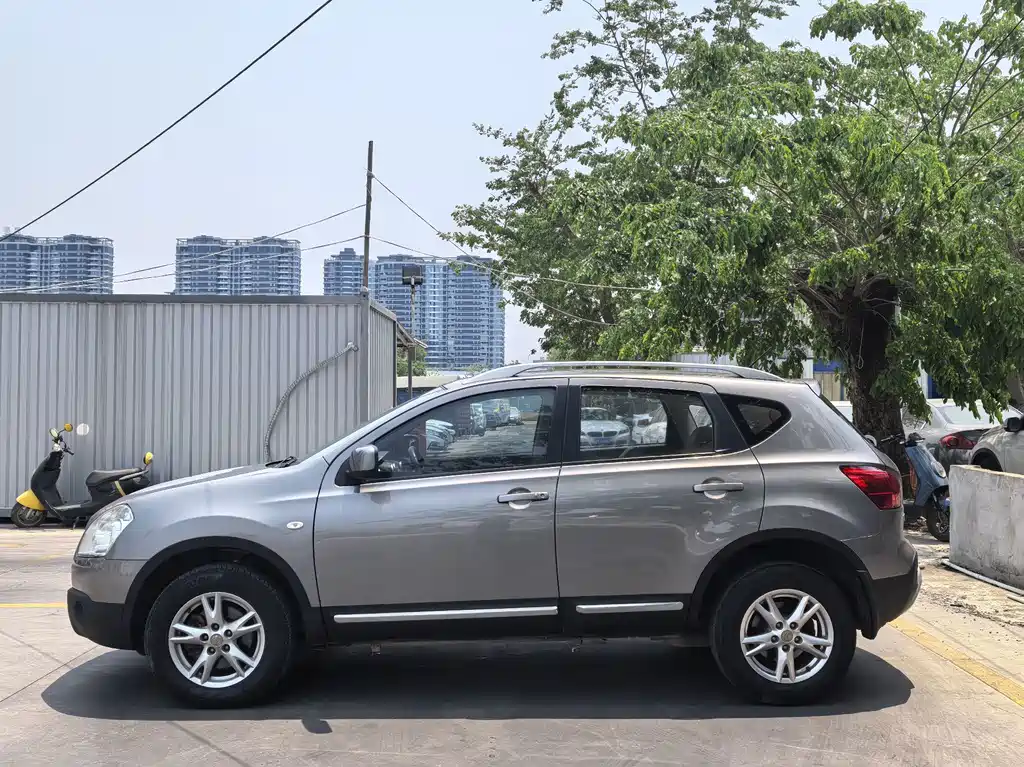 Nissan Qashqai 2014 — фото 10