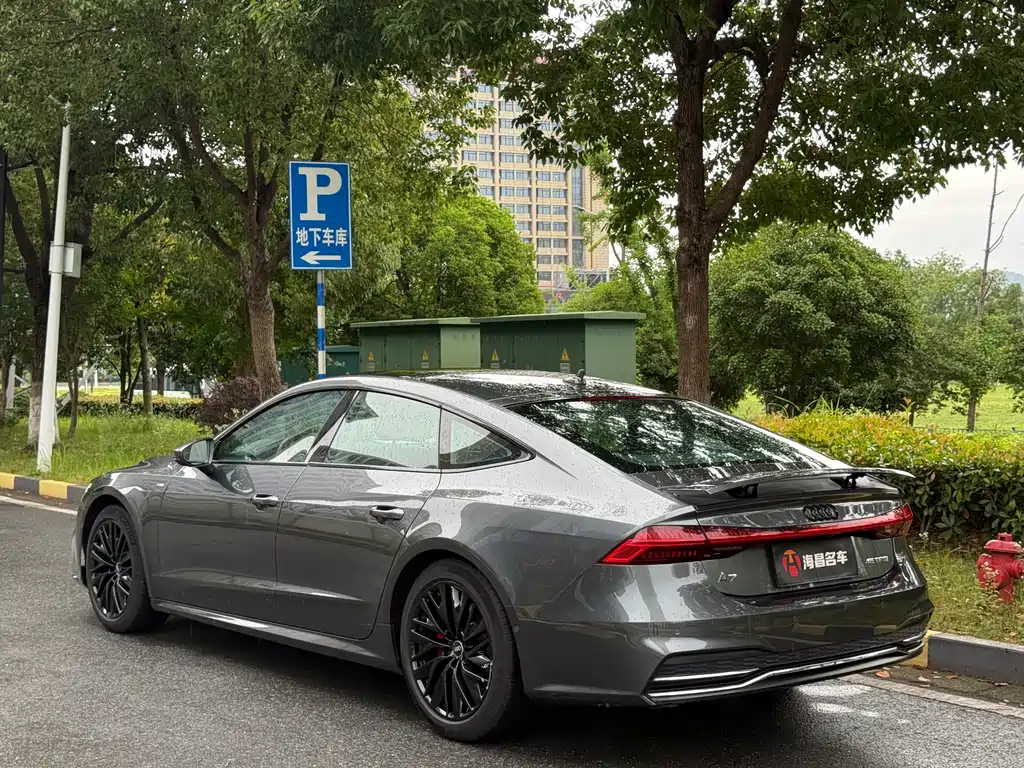 Audi A7 2021 — фото 4