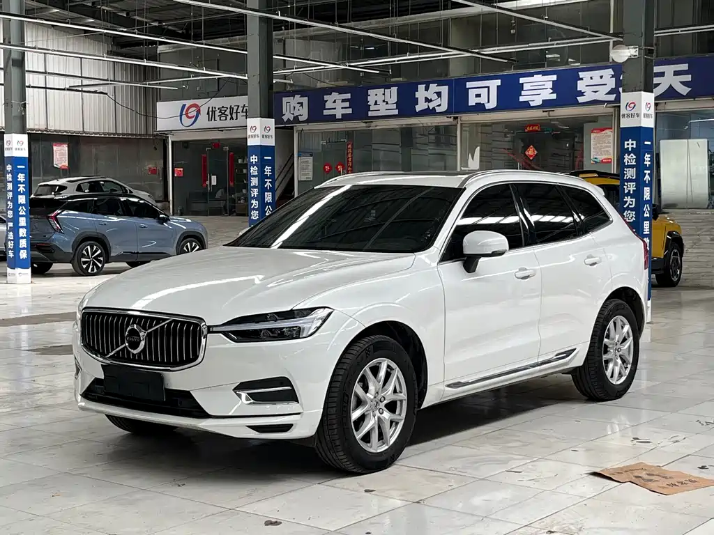 Volvo XC60 2021