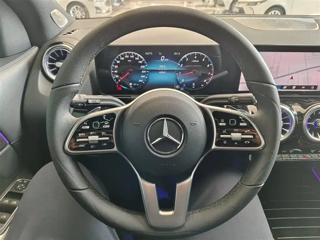Mercedes-Benz GLA 2021 — фото 14