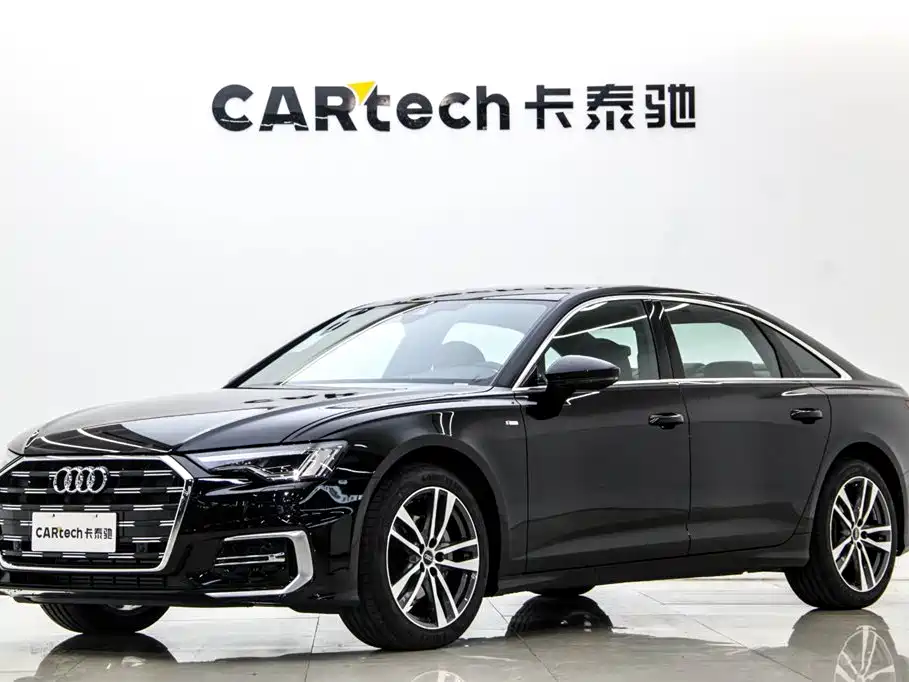 Audi A6L — фото 1