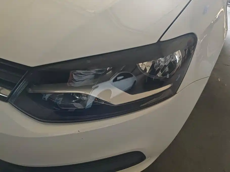 Volkswagen Polo 2016