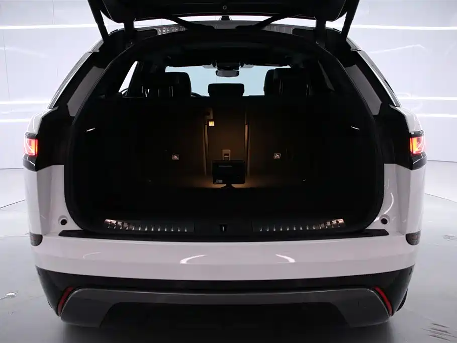 Land Rover Velar 2020 — фото 15