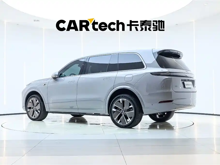 Li Auto Li L9 2025