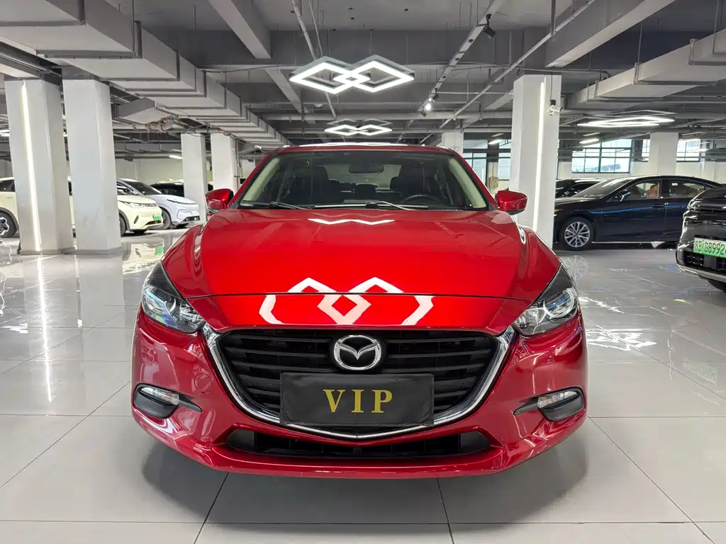 Mazda 3 Axela 2019 — фото 2