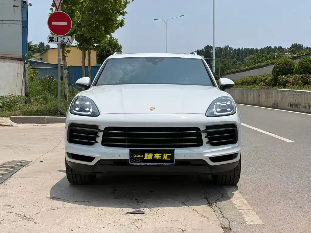 Porsche Cayenne 2020 — фото 2