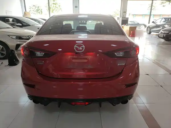 Mazda 3 Axela 2019