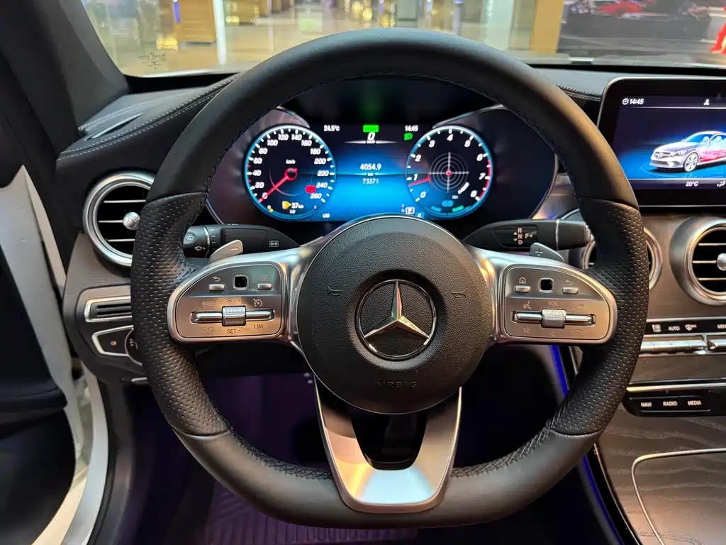 Mercedes-Benz C-Class 2020 — фото 14