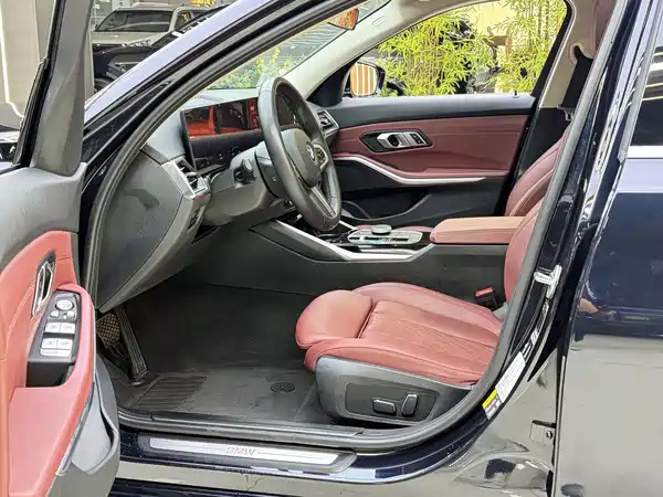 BMW i3 2024