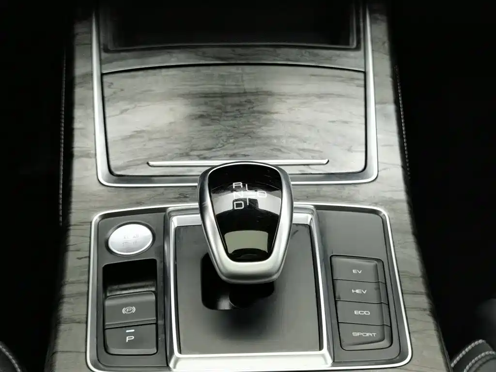 BYD Qin Pro NEV 2019 — фото 13