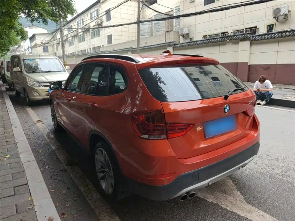 BMW X1 2015 — фото 5