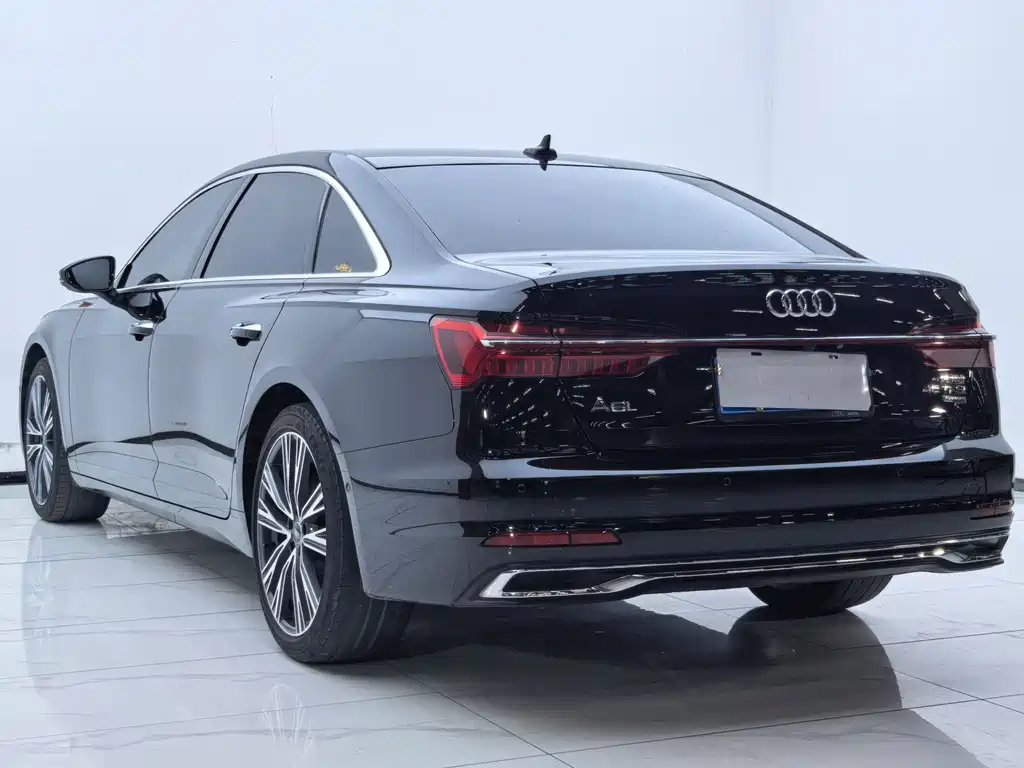 Audi A6L 2024 — фото 10