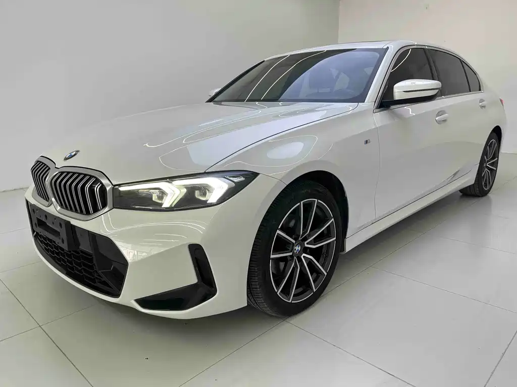 BMW 3 Series 2023