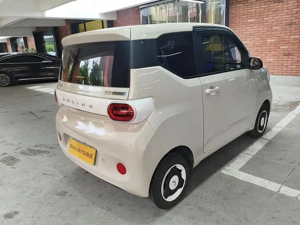 Wuling MINIEV 2024