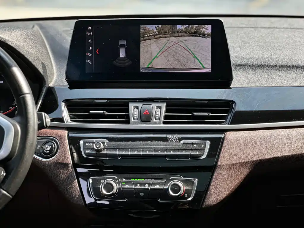 BMW X1 2022 — фото 14