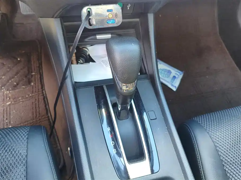 Honda Jade 2015 — фото 16