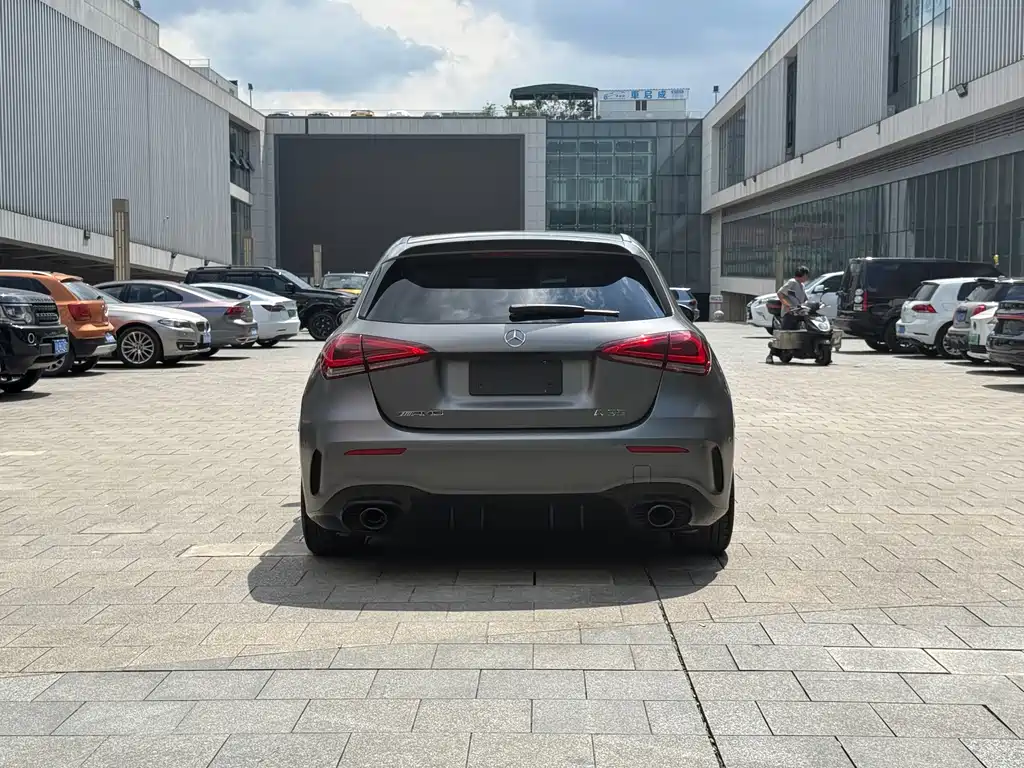 Mercedes-Benz A-Class AMG 2021 — фото 13